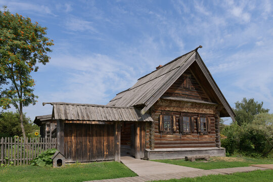 A wooden Russian hut, the traditional home of a Russian peasan. Suzdal, Russia