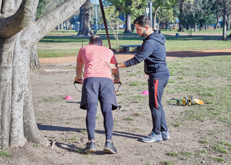 profesor y alumno entrenando