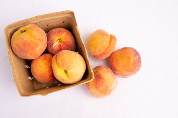 Peaches