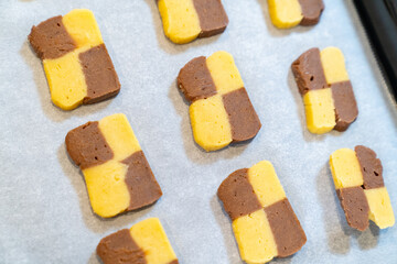 アイスボックスクッキーの生地の写真。お菓子作りのイメージ。