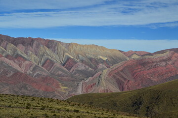 Jujuy, lugar donde el color del cielo resalta las monta&ntilde;as
