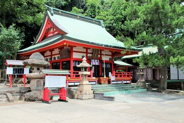 下関市の日本西門鎮守八幡宮
