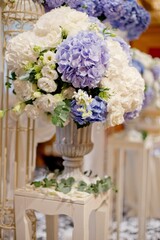 luxury color wedding solemnisation dinner flower florist , dinnerware, cloth and lighting decoration design in hotel and beach