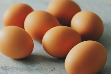 たまご　Brown eggs