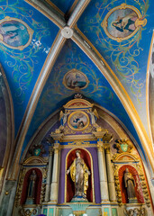 Plafond de chapelle latérale dans l'église du couvent de Consolation, Doubs, France