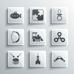 Set Dart arrow, Boomerang, Fidget spinner, Toy train, Drum with drum sticks, Bow toy, Submarine and Baby dummy pacifier icon. Vector
