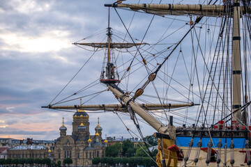 Equipment and armament of an old sailing ship