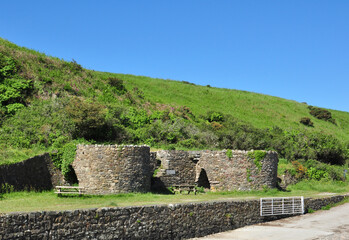 Fototapeta na wymiar Old Lime Kilns, Porthclais, Pembrokeshire