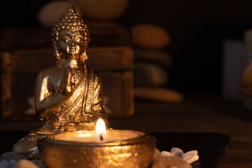 image with aromatic candles to meditate in harmony