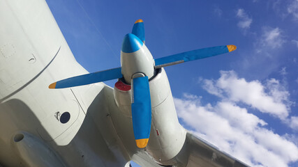 Avion