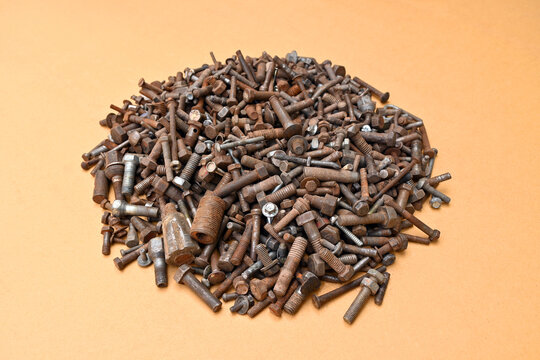 Bulones Tornillos Tuercas Oxidados Viejos