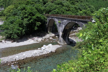 二股橋　コンクリートアーチ橋　（高知県　北川村）