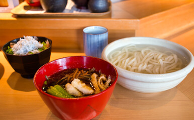 和食　うどん　日本