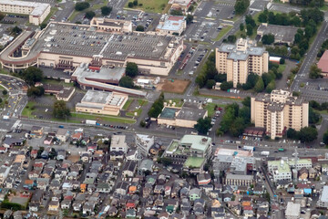 横田基地メインエクスチェンジ付近を空撮