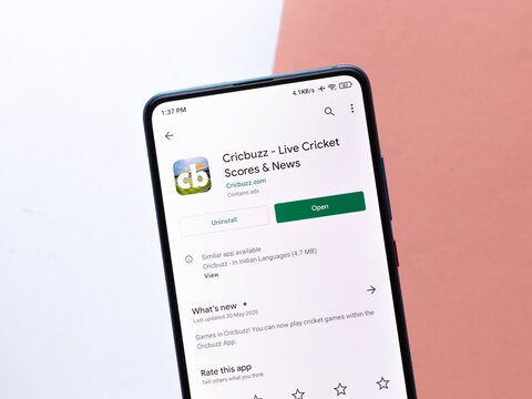 Assam, india - Augest 15, 2020 : Cricbuzz a sports news website logo on phone screen.