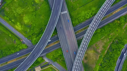 Foto op Plexiglas 高速道路の空撮　ジャンクション © metamorworks