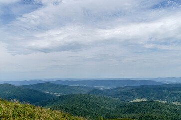 Fototapeta na wymiar Panorama z połoniny Wetlińskiej Bieszczady 
