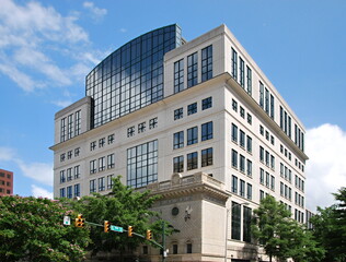 Modernes Bauwerk in der Downtown von Richmond, Virginia