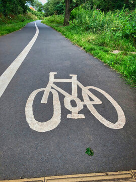 Cycle track path