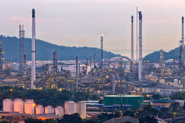 oil refinery industry - 451047100
