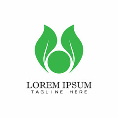 Obraz premium Leaf and Shutter Lens Aperture for Nature Photographer logo design inspiration