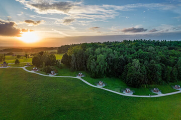 Bazylika Narodzenia NMP w Gietrzwałdzie- Ołtarz Polowy. © Tomasz Warszewski