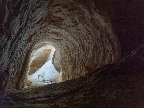 Sandstone cave (Piusa cave)