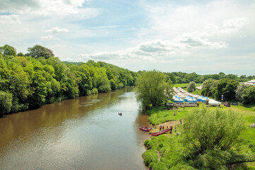 Obraz premium River in the woods