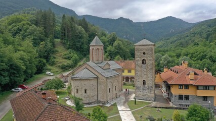 Fototapeta na wymiar orthodox church in the mountains in Serbia