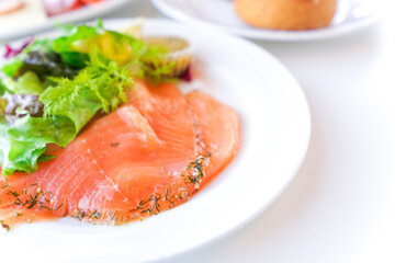 サーモン・サラダ