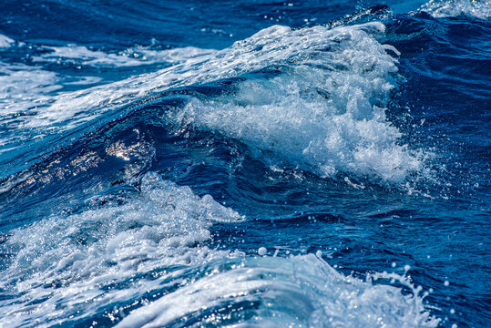 Meer - Wellen © Harald Tedesco