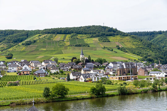 รูปภาพBeilstein – เลือกดูภาพถ่ายสต็อก เวกเตอร์ และวิดีโอ1,126 | Adobe Stock