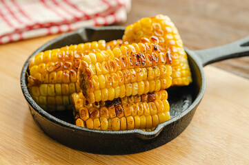 焼きとうもろこし