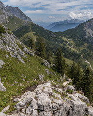 Fototapeta na wymiar Berge mit Wolken in Berchtesgaden