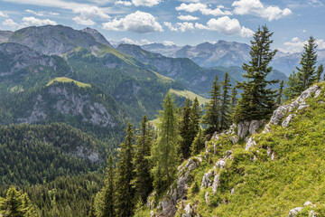 Obraz premium Berge mit Wolken in Berchtesgaden