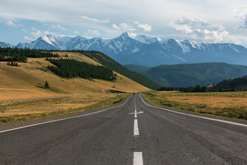 Chuysky trakt road in the Altai mountains. One of the most beautiful road in the world.