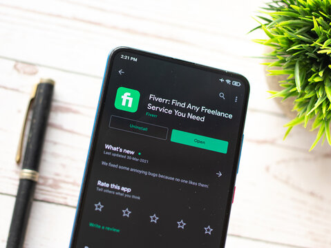Assam, India - August 6, 2021 : Fiverr Logo On Phone Screen Stock Image.