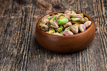 ripe roasted pistachios sprinkled with salt