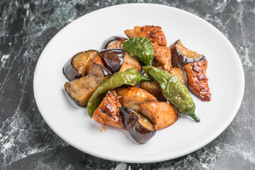 鶏肉と夏野菜のオイスターソース炒め