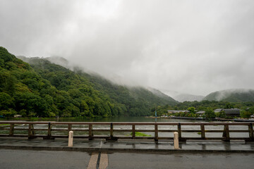 曇りの嵐山