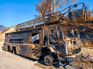 Fototapeta premium Burned Fire engine