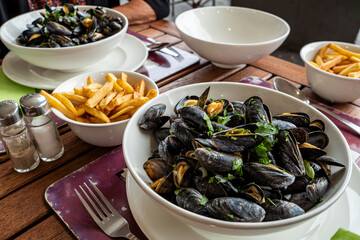 plate of fried mussels