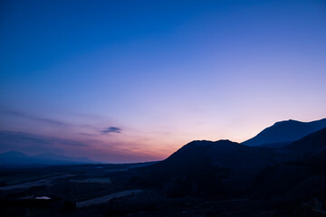 Obraz premium 久住高原の夕景（大分県 九重連山）
