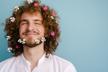 Close up portrait of a smiling young white man