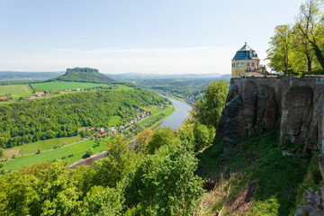 Blick von der Festung Königstein mit Friedrichsburg auf Elbe und Lilienstein © Lux
