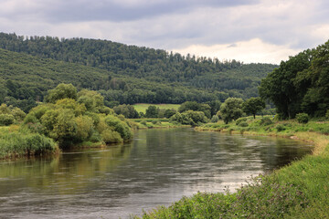Sommer an der Weser bei Bursfelde