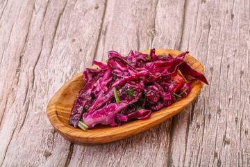 Pickled red cabbage with herbs