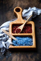 wood spoons with pink pepper, organic sea salt