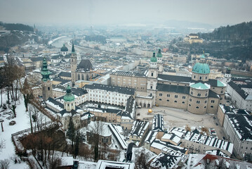 Winter view from the castle in salzburg to the city center - obrazy, fototapety, plakaty