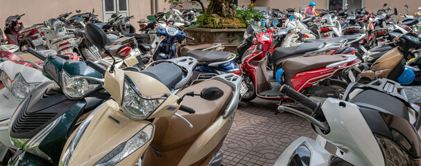 Hanoi scooter parking